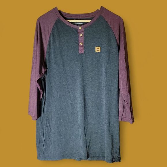 tentree Other - Two-Tone Tentree Shirt